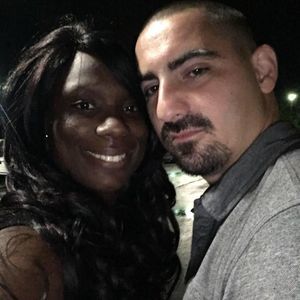 Meet your Posher, Everett